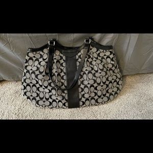 Coach Signature tote